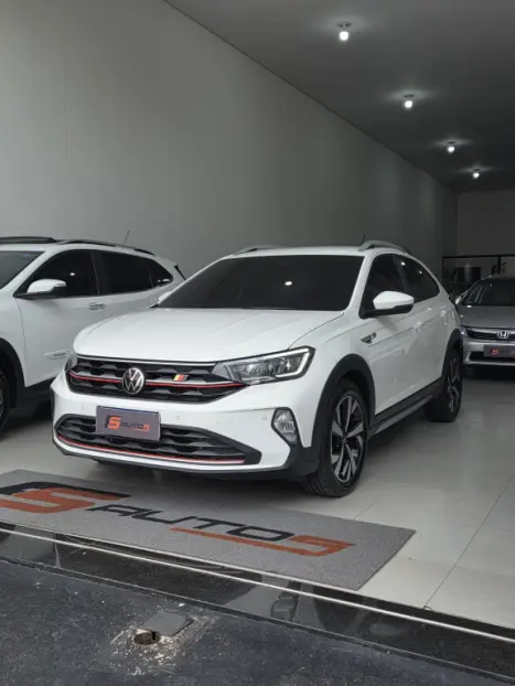VOLKSWAGEN Nivus 1.0 4P FLEX 200 TSI HIGHLINE TURBO AUTOM�TICO, Foto 2