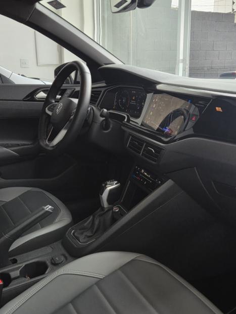 VOLKSWAGEN Nivus 1.0 4P FLEX 200 TSI HIGHLINE TURBO AUTOM�TICO, Foto 9