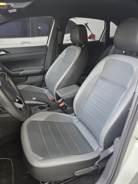 VOLKSWAGEN Nivus 1.0 4P FLEX 200 TSI HIGHLINE TURBO AUTOM�TICO, Foto 11