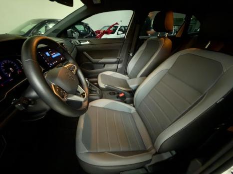 VOLKSWAGEN Nivus 1.0 4P FLEX 200 TSI HIGHLINE TURBO AUTOM�TICO, Foto 6