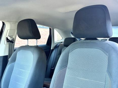 VOLKSWAGEN Nivus 1.0 4P FLEX 200 TSI COMFORTLINE TURBO AUTOM�TICO, Foto 4