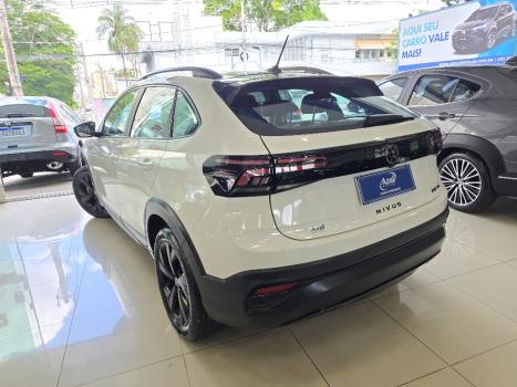 VOLKSWAGEN Nivus 1.0 4P FLEX 200 TSI HIGHLINE TURBO AUTOM�TICO, Foto 4