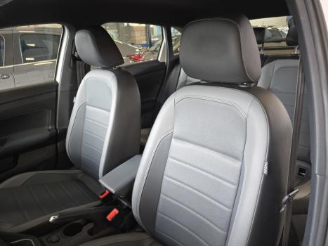 VOLKSWAGEN Nivus 1.0 4P FLEX 200 TSI HIGHLINE TURBO AUTOM�TICO, Foto 16