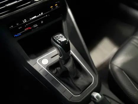 VOLKSWAGEN Nivus 1.0 4P FLEX 200 TSI HIGHLINE TURBO AUTOM�TICO, Foto 12