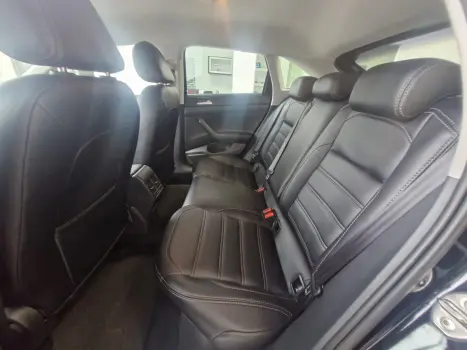 VOLKSWAGEN Nivus 1.0 4P FLEX 200 TSI COMFORTLINE TURBO AUTOM�TICO, Foto 21