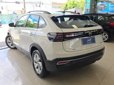 VOLKSWAGEN Nivus 1.0 4P FLEX 200 TSI COMFORTLINE TURBO AUTOM�TICO, Foto 4