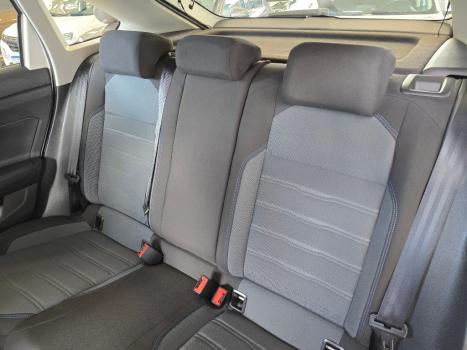 VOLKSWAGEN Nivus 1.0 4P FLEX 200 TSI COMFORTLINE TURBO AUTOM�TICO, Foto 15