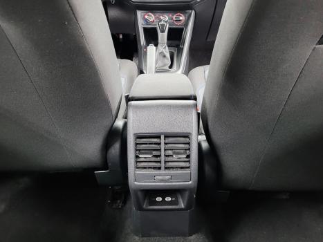 VOLKSWAGEN Nivus 1.0 4P FLEX 200 TSI COMFORTLINE TURBO AUTOM�TICO, Foto 12