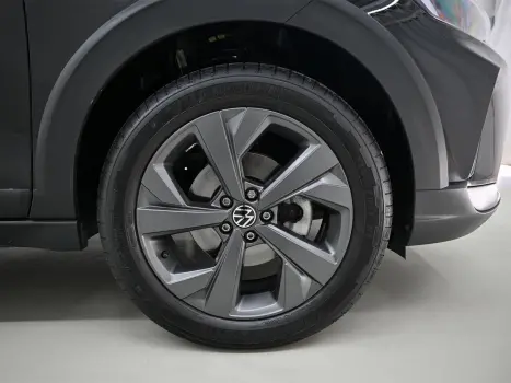 VOLKSWAGEN Nivus 1.0 4P FLEX 200 TSI COMFORTLINE TURBO AUTOM�TICO, Foto 10