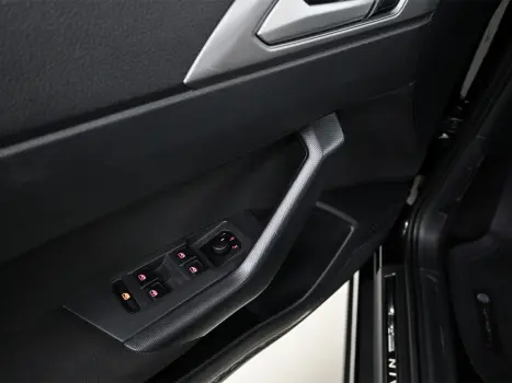 VOLKSWAGEN Nivus 1.0 4P FLEX 200 TSI COMFORTLINE TURBO AUTOM�TICO, Foto 11