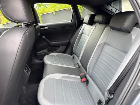 VOLKSWAGEN Nivus 1.0 4P FLEX 200 TSI HIGHLINE TURBO AUTOM�TICO, Foto 19