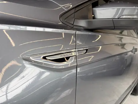 VOLKSWAGEN Nivus 1.0 4P FLEX 200 TSI HIGHLINE TURBO AUTOM�TICO, Foto 6