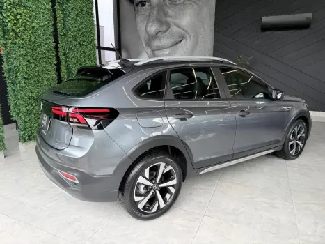 VOLKSWAGEN Nivus 1.0 4P FLEX 200 TSI HIGHLINE TURBO AUTOM�TICO, Foto 10