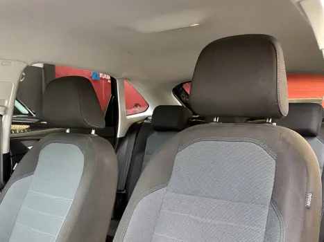 VOLKSWAGEN Nivus 1.0 4P FLEX 200 TSI COMFORTLINE TURBO AUTOM�TICO, Foto 7