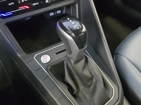 VOLKSWAGEN Nivus 1.0 4P FLEX 200 TSI HIGHLINE TURBO AUTOM�TICO, Foto 9