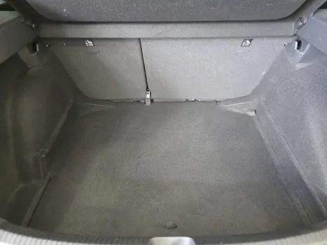 VOLKSWAGEN Nivus 1.0 4P FLEX 200 TSI HIGHLINE TURBO AUTOM�TICO, Foto 17