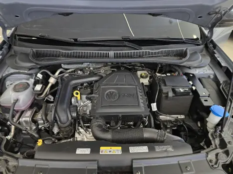 VOLKSWAGEN Nivus 1.0 4P FLEX 200 TSI HIGHLINE TURBO AUTOM�TICO, Foto 19