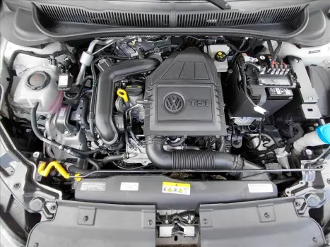 VOLKSWAGEN Nivus 1.0 4P FLEX 200 TSI COMFORTLINE TURBO AUTOM�TICO, Foto 17