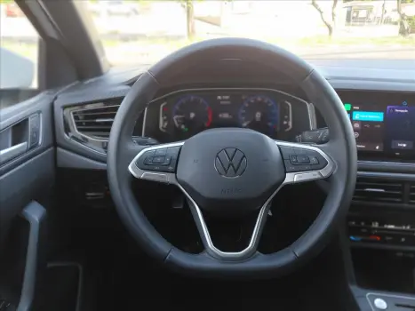 VOLKSWAGEN Nivus 1.0 4P FLEX 200 TSI HIGHLINE TURBO AUTOM�TICO, Foto 8