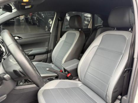 VOLKSWAGEN Nivus 1.0 4P FLEX 200 TSI HIGHLINE TURBO AUTOM�TICO, Foto 9