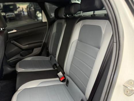 VOLKSWAGEN Nivus 1.0 4P FLEX 200 TSI HIGHLINE TURBO AUTOM�TICO, Foto 13