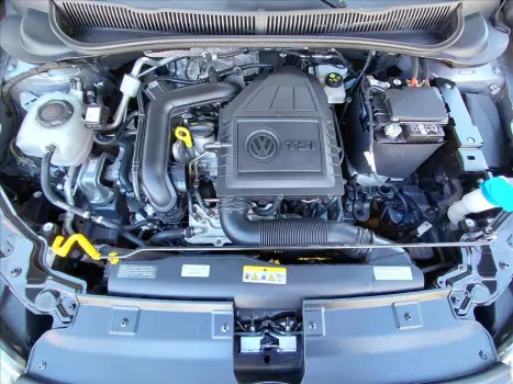VOLKSWAGEN Nivus 1.0 4P FLEX 200 TSI COMFORTLINE TURBO AUTOM�TICO, Foto 17