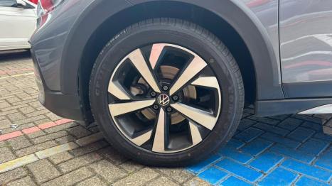 VOLKSWAGEN Nivus 1.0 4P FLEX 200 TSI HIGHLINE TURBO AUTOM�TICO, Foto 8