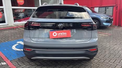 VOLKSWAGEN Nivus 1.0 4P FLEX 200 TSI HIGHLINE TURBO AUTOMÁTICO, Foto 4
