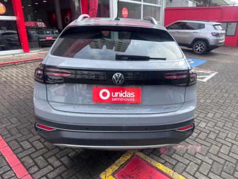 VOLKSWAGEN Nivus 1.0 4P FLEX 200 TSI HIGHLINE TURBO AUTOM�TICO, Foto 6