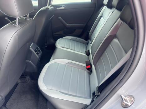 VOLKSWAGEN Nivus 1.0 4P FLEX 200 TSI HIGHLINE TURBO AUTOM�TICO, Foto 14