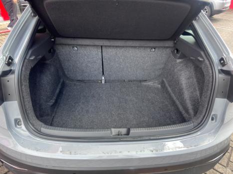 VOLKSWAGEN Nivus 1.0 4P FLEX 200 TSI HIGHLINE TURBO AUTOM�TICO, Foto 15