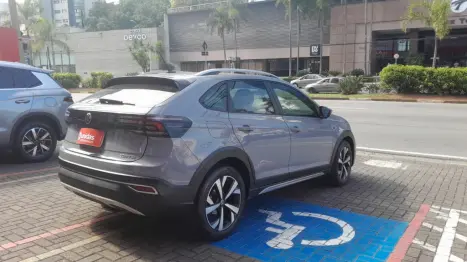 VOLKSWAGEN Nivus 1.0 4P FLEX 200 TSI HIGHLINE TURBO AUTOM�TICO, Foto 9