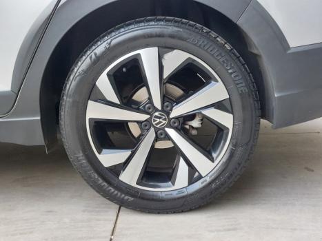 VOLKSWAGEN Nivus 1.0 4P FLEX 200 TSI HIGHLINE TURBO AUTOM�TICO, Foto 6
