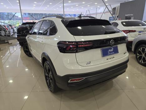 VOLKSWAGEN Nivus 1.0 4P FLEX 200 TSI HIGHLINE TURBO AUTOM�TICO, Foto 3