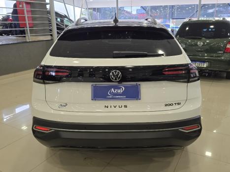 VOLKSWAGEN Nivus 1.0 4P FLEX 200 TSI HIGHLINE TURBO AUTOM�TICO, Foto 4