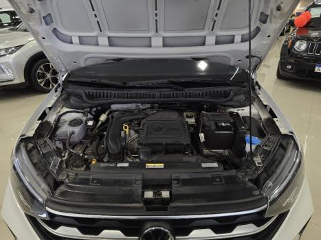 VOLKSWAGEN Nivus 1.0 4P FLEX 200 TSI HIGHLINE TURBO AUTOM�TICO, Foto 19