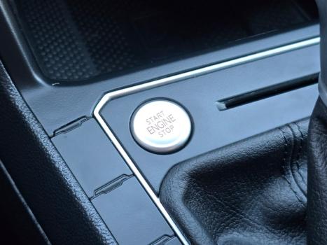 VOLKSWAGEN Nivus 1.0 4P FLEX 200 TSI HIGHLINE TURBO AUTOMÁTICO, Foto 9