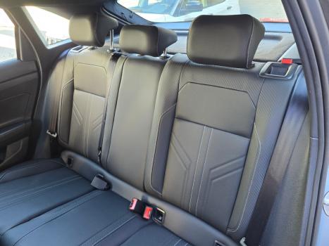 VOLKSWAGEN Nivus 1.0 4P FLEX 200 TSI HIGHLINE TURBO AUTOMÁTICO, Foto 17