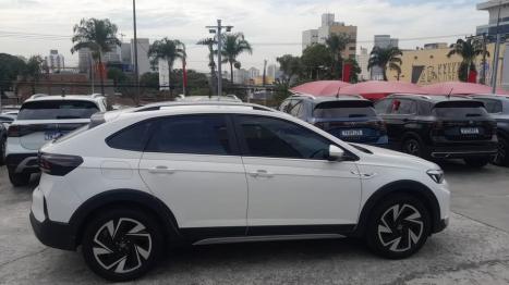 VOLKSWAGEN Nivus 1.0 4P FLEX 200 TSI HIGHLINE TURBO AUTOMÁTICO, Foto 4