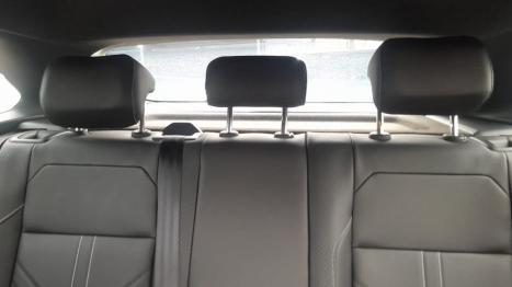 VOLKSWAGEN Nivus 1.0 4P FLEX 200 TSI HIGHLINE TURBO AUTOMÁTICO, Foto 10