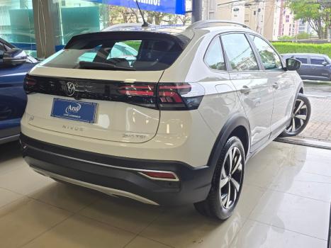 VOLKSWAGEN Nivus 1.0 4P FLEX 200 TSI HIGHLINE TURBO AUTOMÁTICO, Foto 6