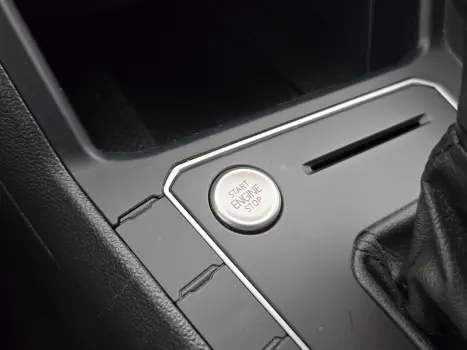 VOLKSWAGEN Nivus 1.0 4P FLEX 200 TSI HIGHLINE TURBO AUTOMÁTICO, Foto 9