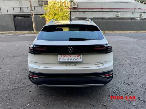 VOLKSWAGEN Nivus 1.0 4P FLEX 200 TSI HIGHLINE TURBO AUTOMÁTICO, Foto 4