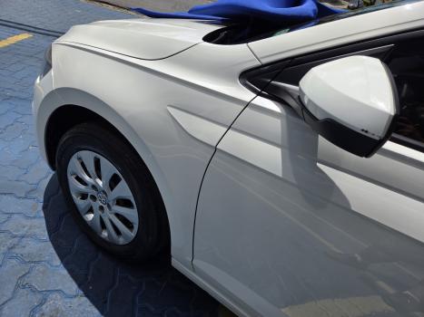 VOLKSWAGEN Polo Hatch , Foto 6