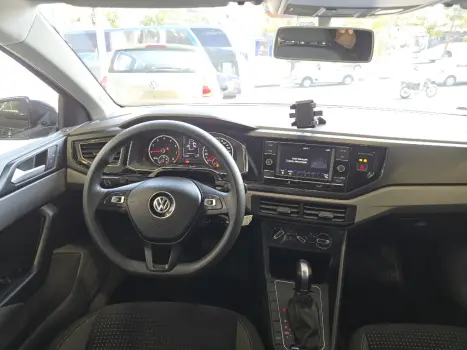 VOLKSWAGEN Polo Hatch 1.0 12V 4P 200 TSI  COMFORTLINE AUTOMÁTICO, Foto 10 VOLKSWAGEN Polo Hatch 1.0 12V 4P 200 TSI  COMFORTLINE AUTOMÁTICO, Foto 10