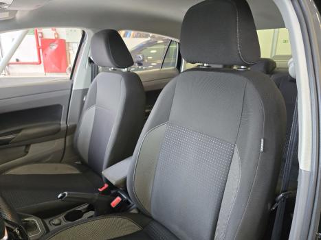 VOLKSWAGEN Polo Hatch 1.0 12V 4P 200 TSI  COMFORTLINE AUTOMTICO, Foto 16