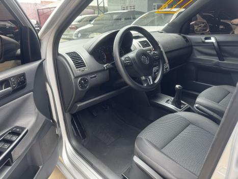 VOLKSWAGEN Polo Hatch 1.6 4P SPORTLINE FLEX, Foto 8 VOLKSWAGEN Polo Hatch 1.6 4P SPORTLINE FLEX, Foto 8
