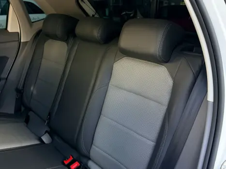 VOLKSWAGEN Polo Hatch 1.0 4P 170 TSI COMFORTLINE AUTOMTICO, Foto 14