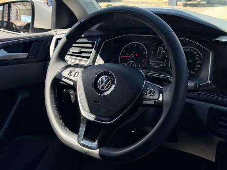 VOLKSWAGEN Polo Hatch 1.0 12V 4P 200 TSI  COMFORTLINE AUTOM�TICO, Foto 9