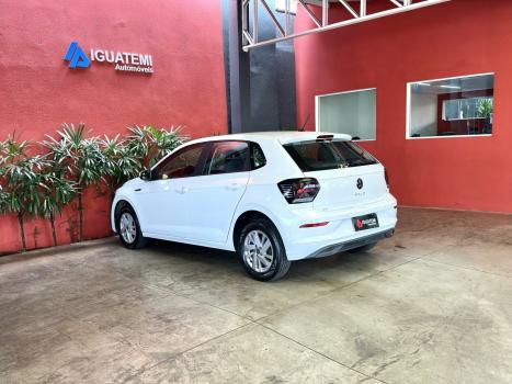 VOLKSWAGEN Polo Hatch 1.0 12V 4P 200 TSI  COMFORTLINE AUTOMTICO, Foto 14